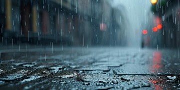 我想听雨纷纷究竟是哪首歌？