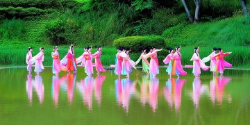 广西科目三舞蹈配什么歌合适呢?